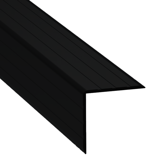 Perfil angular de aluminio de 30mm de ancho, antideslizante color negro 4mts